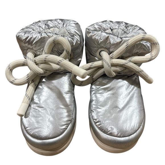 EUC - UGG Classic Maxi Short Metallic Size - 6 - Picture 6 of 8